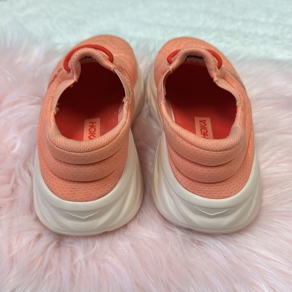 HOKA ONE ON ONE WOMENS SHOES SIZE 6 - Picture 4 of 7